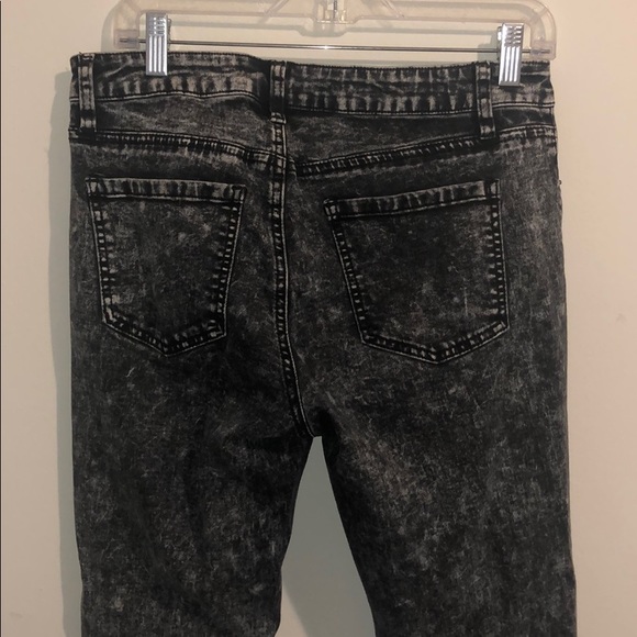 Ashley Mason Acid Washed Mom Jeans - Picture 3 of 6